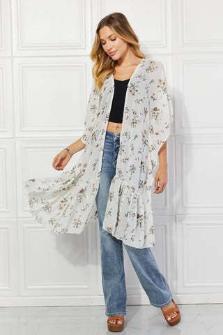 Shop Justin Taylor Meadow of Daisies Floral Kimono - High-Quality U.S. Made Women’s Fashion with Free & Fast Shipping