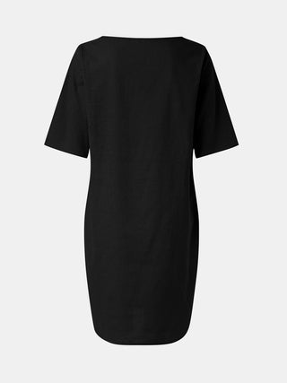 Shop Full Size Round Neck Half Sleeve Dress with Pockets - High-Quality U.S. Made Women’s Fashion with Free Fast Shipping