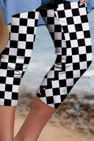 Shop Checkered Skinny Capris - High-Quality U.S. Made Women’s Fashion with Free & Fast Shipping