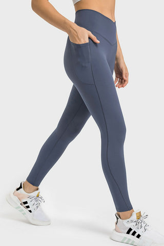 Shop Steel V-Waist Yoga Leggings with Pockets - High-Quality U.S. Made Women’s Fashion with Free & Fast Shipping