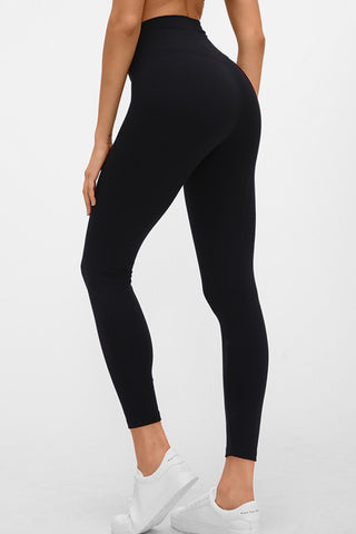 Shop Basic Full Length Active Leggings - High-Quality U.S. Made Women’s Fashion with Free & Fast Shipping