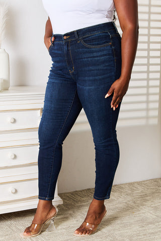 Shop Judy Blue Full Size Skinny Jeans with Pockets - High-Quality U.S. Made Women’s Fashion with Free & Fast Shipping