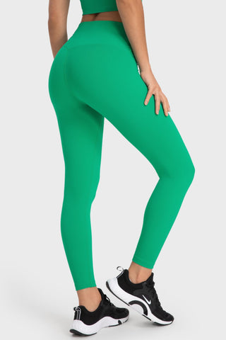 Shop Basic Full Length Active Leggings - High-Quality U.S. Made Women’s Fashion with Free & Fast Shipping