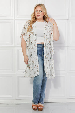 Shop Justin Taylor Meadow of Daisies Floral Kimono - High-Quality U.S. Made Women’s Fashion with Free & Fast Shipping