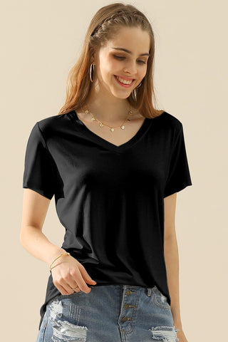 Shop BLACK Ninexis Full Size V-Neck Short Sleeve T-Shirt - High-Quality U.S. Made Women’s Fashion with Free & Fast Shipping