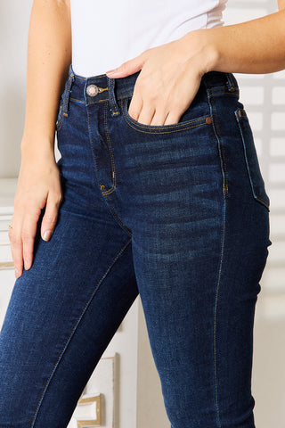 Shop Judy Blue Full Size Skinny Jeans with Pockets - High-Quality U.S. Made Women’s Fashion with Free & Fast Shipping