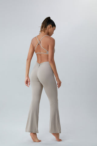 Shop Ruched High Waist Active Pants - High-Quality U.S. Made Women’s Fashion with Free & Fast Shipping