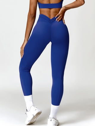 Shop Ruched Pocketed High Waist Active Leggings - High-Quality U.S. Made Women’s Fashion with Free & Fast Shipping