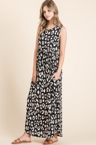 Shop BOMBOM Leopard Maxi Dress with Pockets - High-Quality U.S. Made Women’s Fashion with Free & Fast Shipping