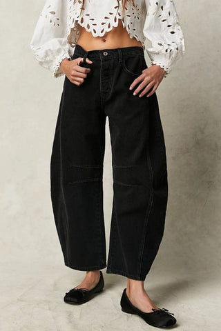 Shop Black Wide Leg Jeans with Pockets - High-Quality U.S. Made Women’s Fashion with Free & Fast Shipping