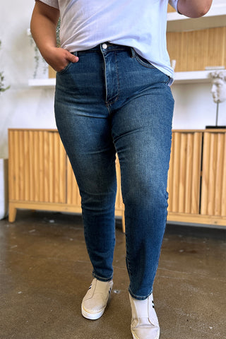 Shop Judy Blue Full Size Tummy Control High Waist Slim Jeans - High-Quality U.S. Made Women’s Fashion with Free & Fast Shipping