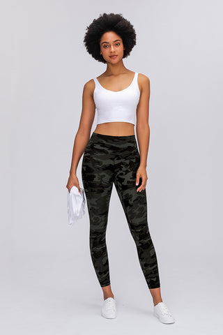 Shop Wide Seamless Band Waist Sports Leggings - High-Quality U.S. Made Women’s Fashion with Free & Fast Shipping