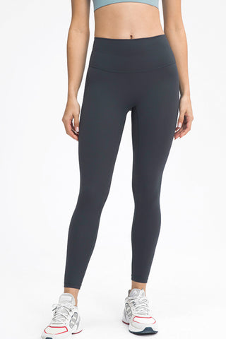 Shop Dark Card Pocket Leggings - High-Quality U.S. Made Women’s Fashion with Free & Fast Shipping