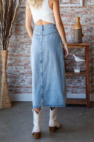 Shop Veveret Slit Mid Rise Waist Denim Skirt - High-Quality U.S. Made Women’s Fashion with Free Fast Shipping