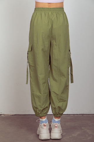 Shop VERY J Elastic Waist Woven Cargo Pants - High-Quality U.S. Made Women’s Fashion with Free & Fast Shipping