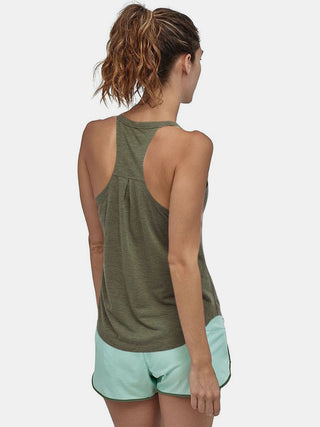 Shop Scoop Neck Active Tank - High-Quality U.S. Made Women’s Fashion with Free & Fast Shipping