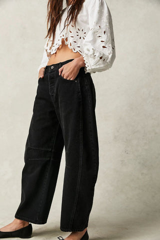 Shop Wide Leg Jeans with Pockets - High-Quality U.S. Made Women’s Fashion with Free & Fast Shipping