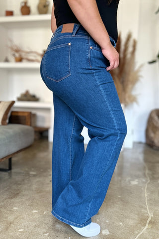 Shop Judy Blue Full Size High Rise Straight Jeans - High-Quality U.S. Made Women’s Fashion with Free & Fast Shipping