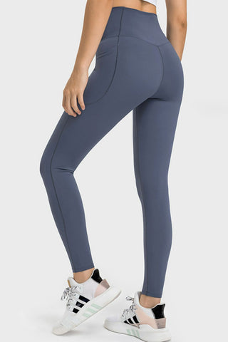 Shop V-Waist Yoga Leggings with Pockets - High-Quality U.S. Made Women’s Fashion with Free & Fast Shipping