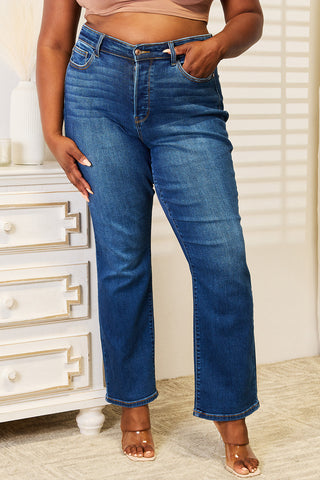 Shop Judy Blue Full Size Straight Leg Jeans with Pockets - High-Quality U.S. Made Women’s Fashion with Free & Fast Shipping