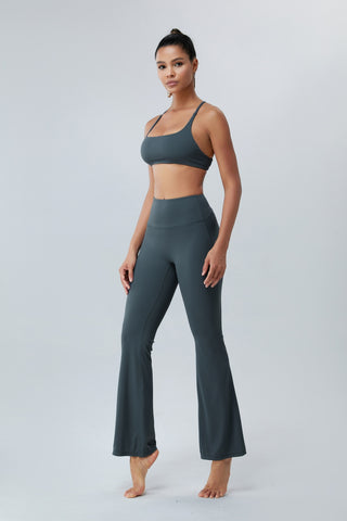 Shop Ruched High Waist Active Pants - High-Quality U.S. Made Women’s Fashion with Free & Fast Shipping