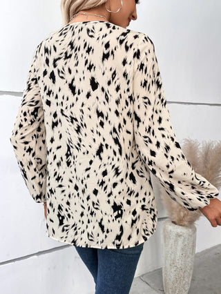 Shop Printed V-Neck Long Sleeve Blouse Now On Klozey Store - Trendy U.S. Premium Women Apparel & Accessories And Be Up-To-Fashion!