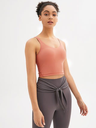 Shop Scoop Neck Wide Strap Active Tank Now On Klozey Store - Trendy U.S. Premium Women Apparel & Accessories And Be Up-To-Fashion!